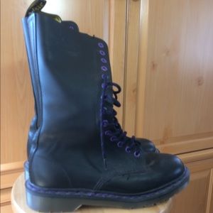 Dr. Martens Lace Up Woman's Boot Size 7 Unique